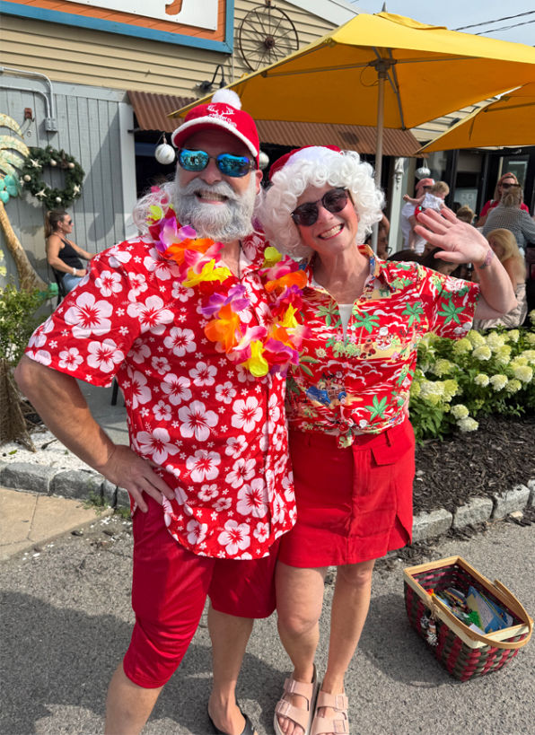 Marshfield Community Christmas - Christmas In July